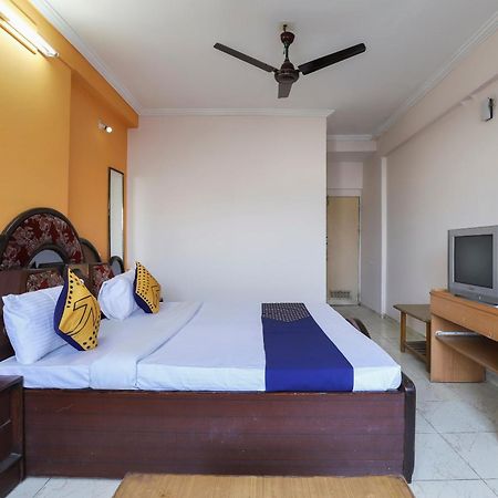 Spot On Hotel Shyam Inn Hālol Exterior foto